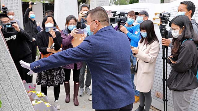 吉康集团副总裁向媒体记者介绍器官捐献进展